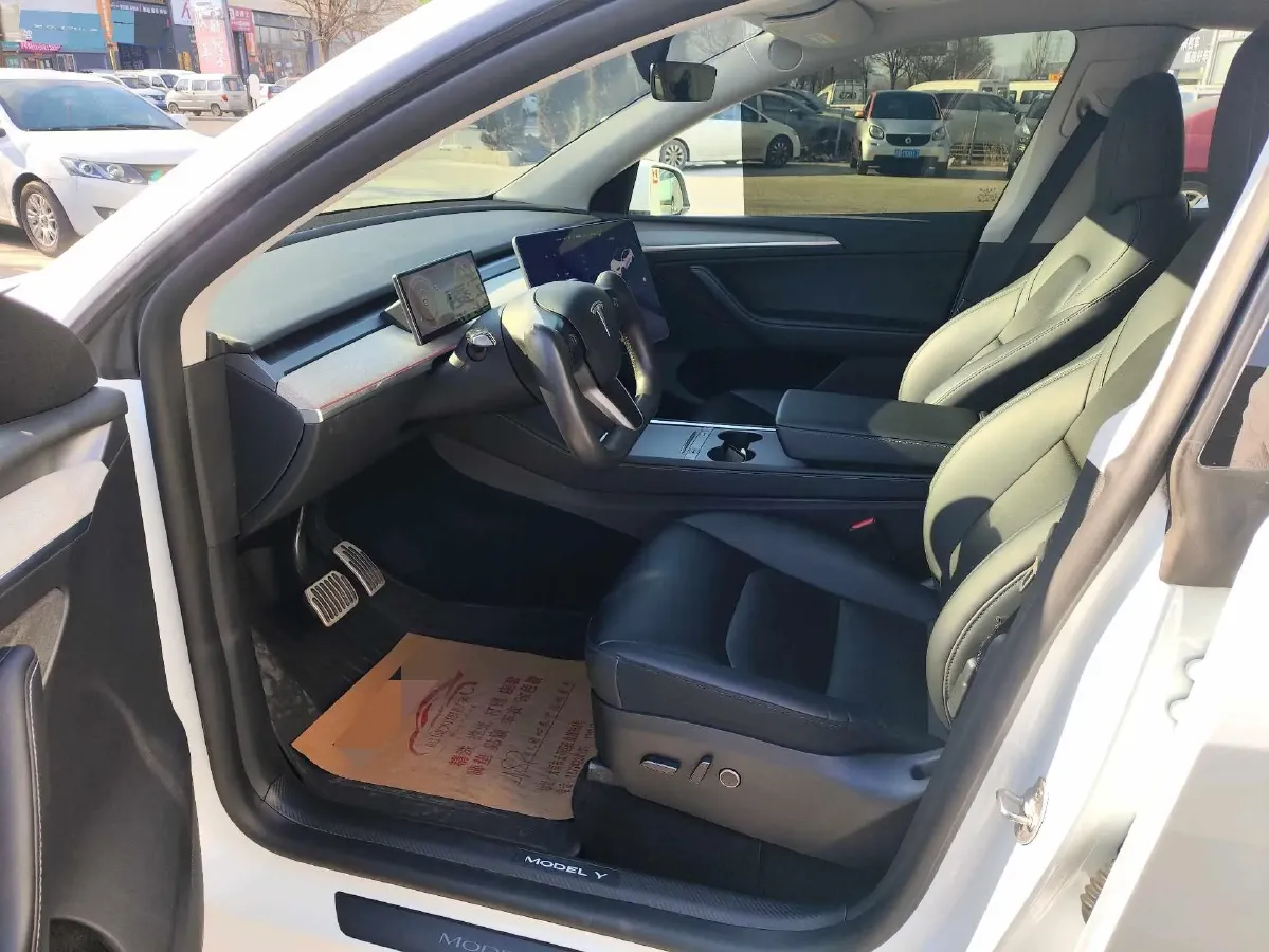 2024 Tesla Model Y BEV 78.4KWH,autocango,china used car exporter,china ev exporter,chinese used car exporter,chinese used ev exporter