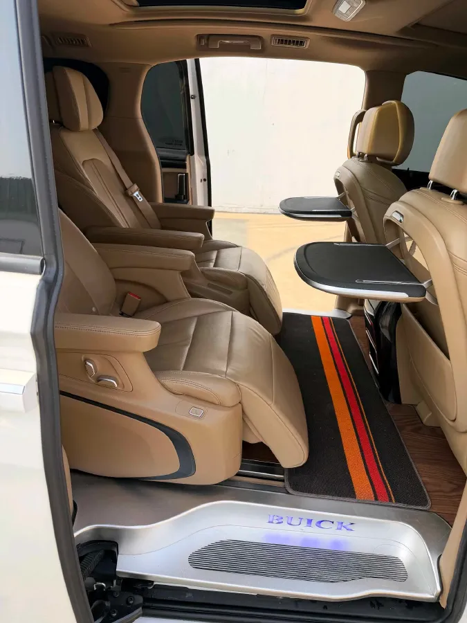 2020 Buick GL8 2.0T 237HP L4 9AT,autocango,china used car exporter,china ev exporter,chinese used car exporter,chinese used ev exporter