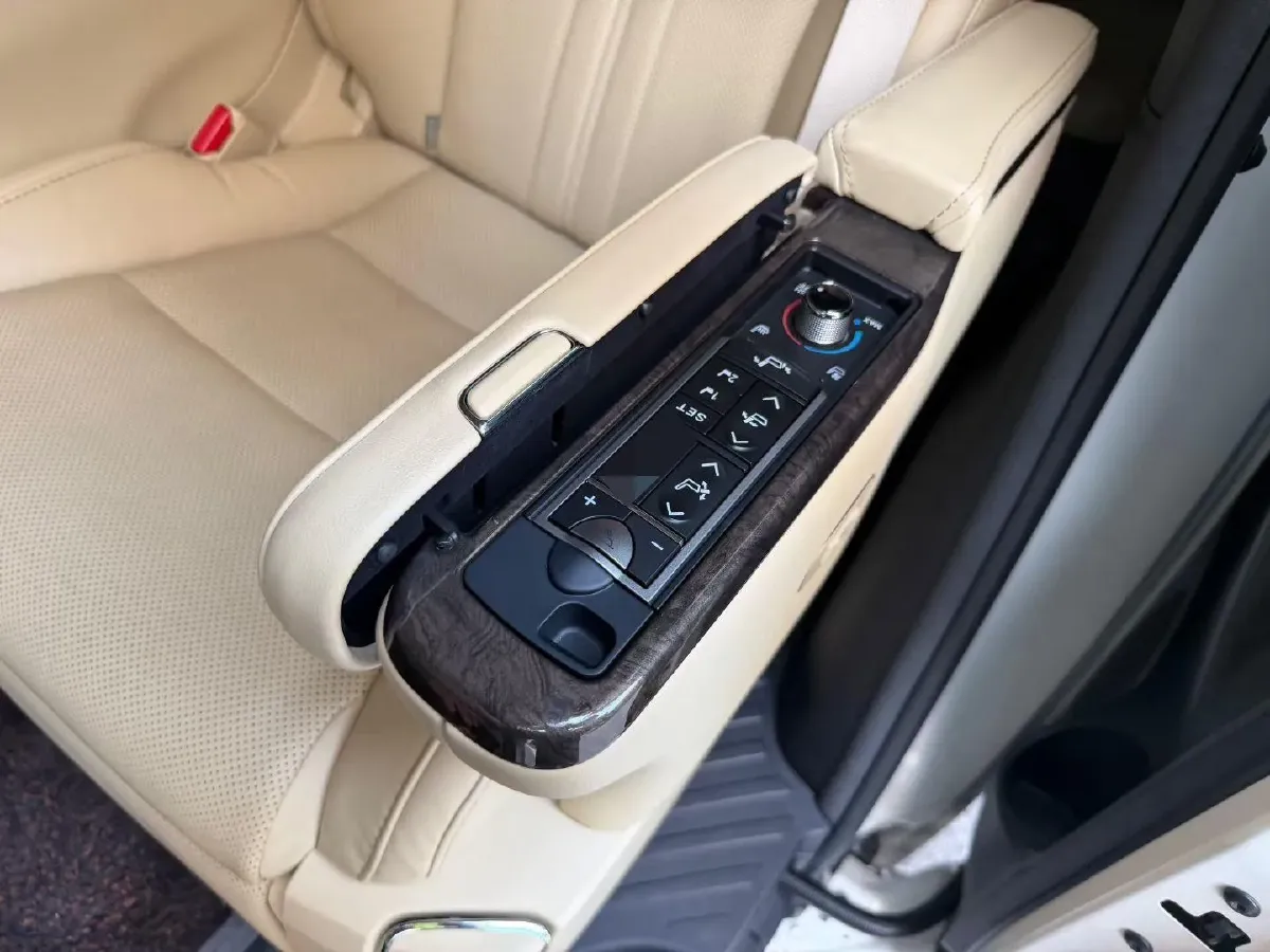 2020 Toyota Alphard 2.5L 117HP L4 E-CVT Hybrid,autocango,china used car exporter,china ev exporter,chinese used car exporter,chinese used ev exporter