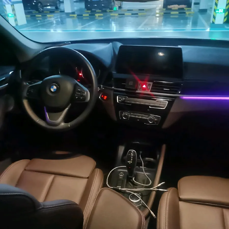 2022 BMW X1 1.5T 140HP L3 7DCT,autocango,china used car exporter,china ev exporter,chinese used car exporter,chinese used ev exporter