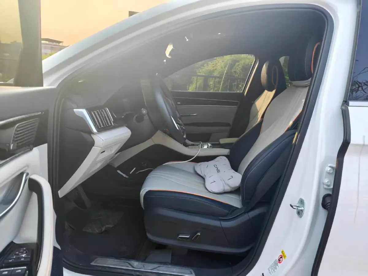 2022 Hyundai Tucson 2.0L 150HP L4 6AT Hybrid,autocango,china used car exporter,china ev exporter,chinese used car exporter,chinese used ev exporter