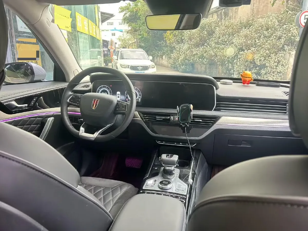 2019 HongQi HS5 2.0T 224HP L4 6AT,autocango,china used car exporter,china ev exporter,chinese used car exporter,chinese used ev exporter