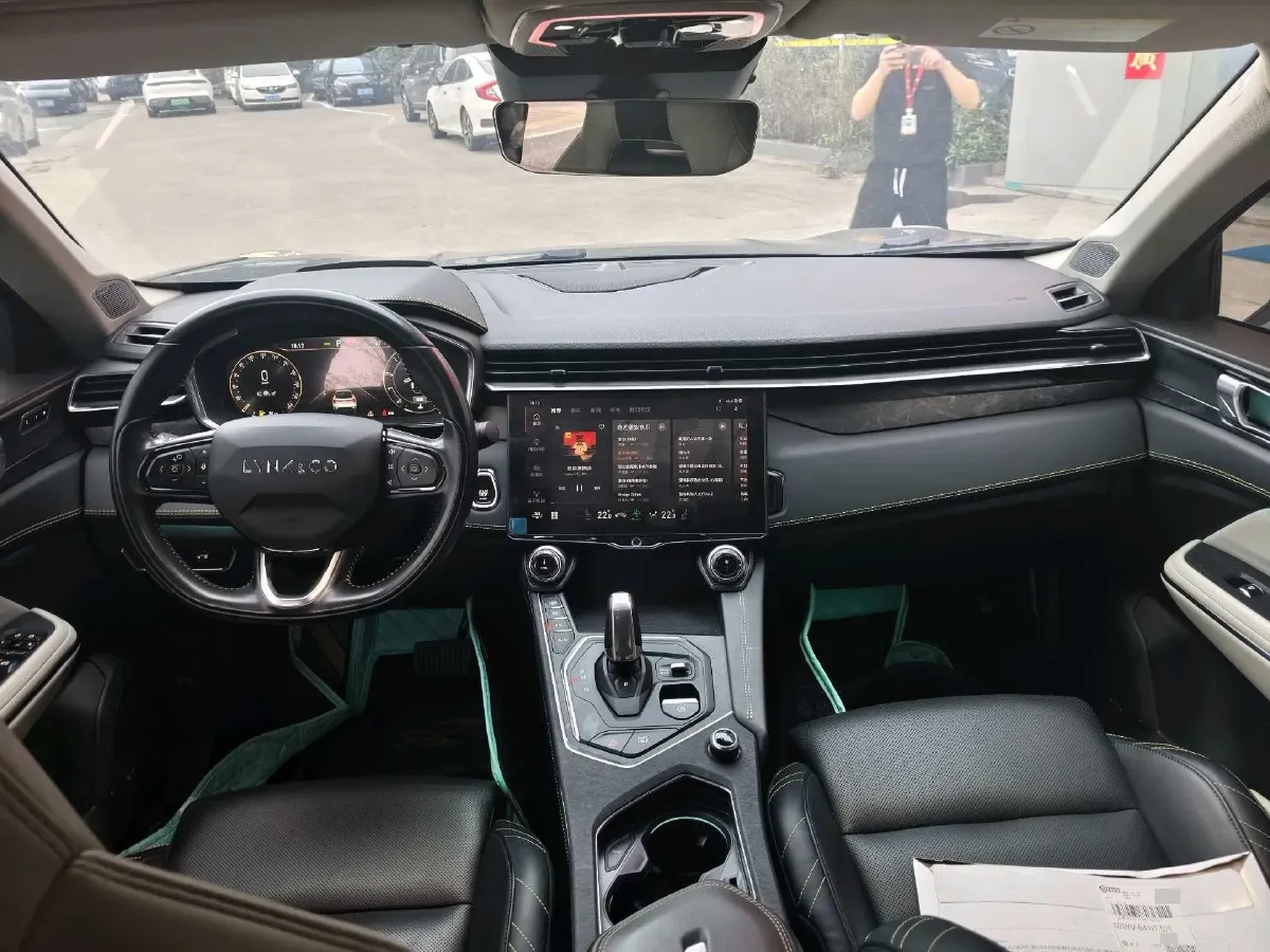 2020 LYNK&CO 05 2.0T 254HP L4 8AT,autocango,china used car exporter,china ev exporter,chinese used car exporter,chinese used ev exporter