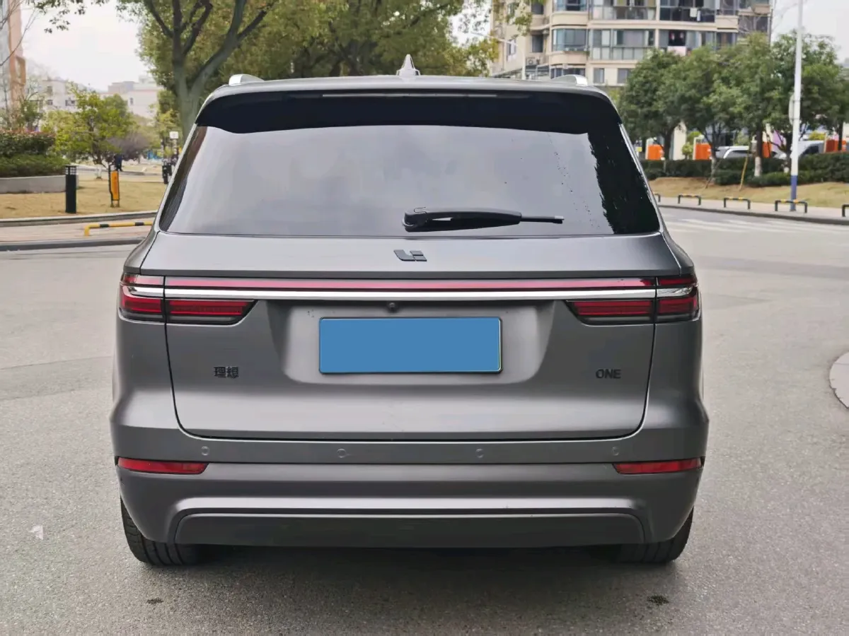 2020 Li ONE Range Extended 131HP REEV 40.5KWH,autocango,china used car exporter,china ev exporter,chinese used car exporter,chinese used ev exporter