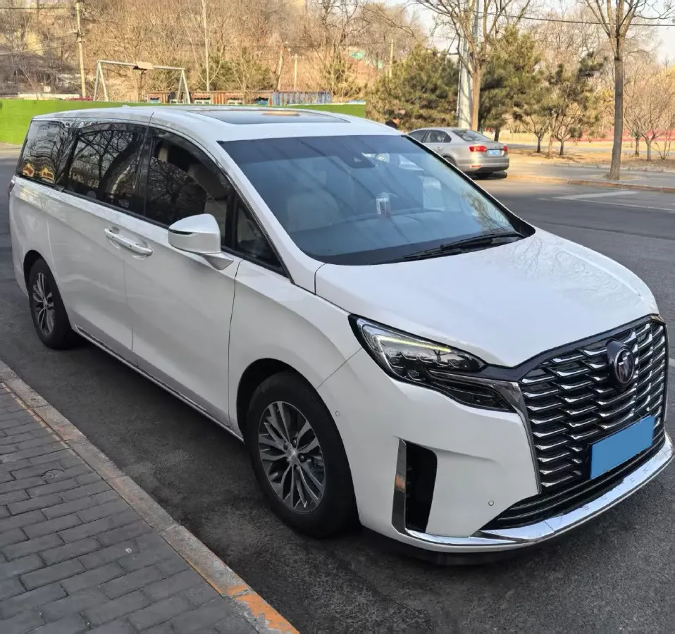 2023 Buick GL8 2.0T 237HP L4 9AT,autocango,china used car exporter,china ev exporter,chinese used car exporter,chinese used ev exporter