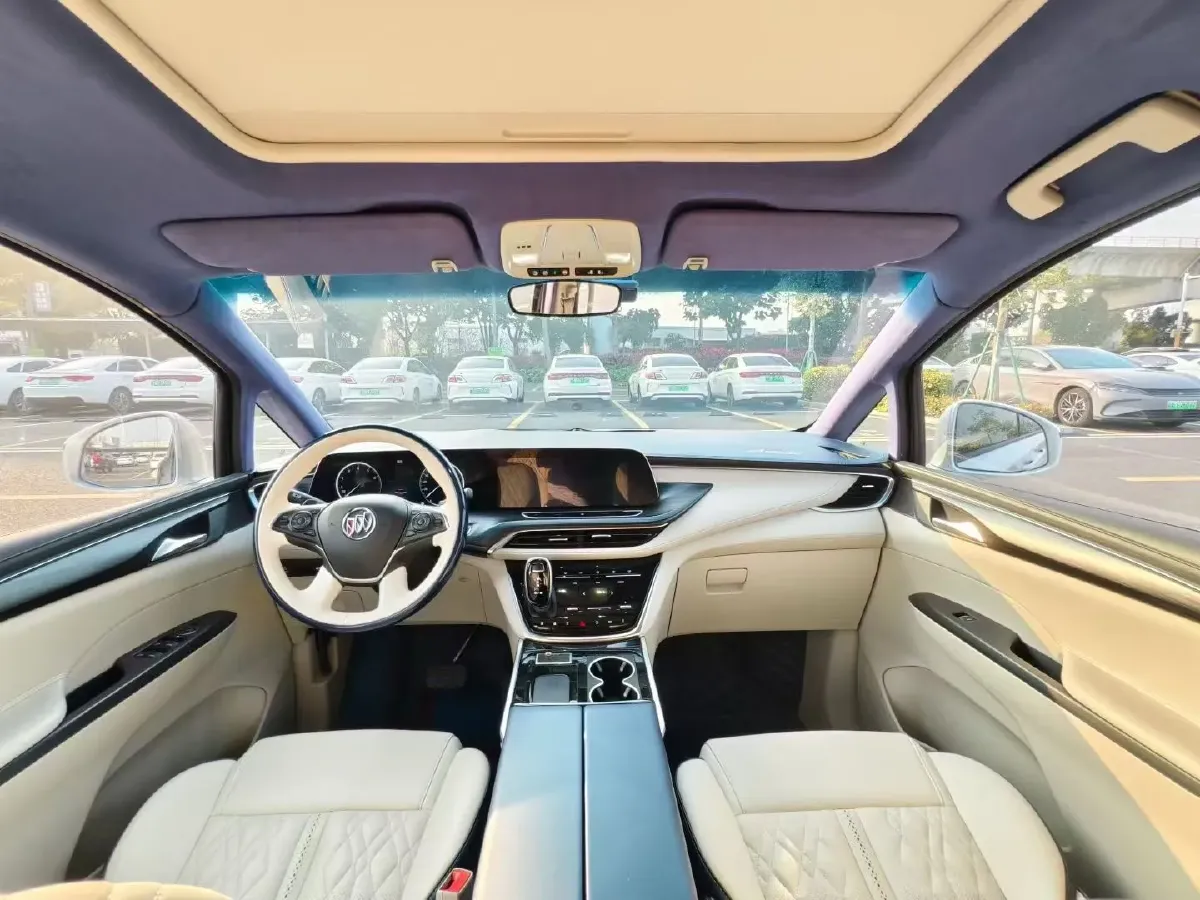 2020 Buick GL8 2.0T 237HP L4 9AT,autocango,china used car exporter,china ev exporter,chinese used car exporter,chinese used ev exporter