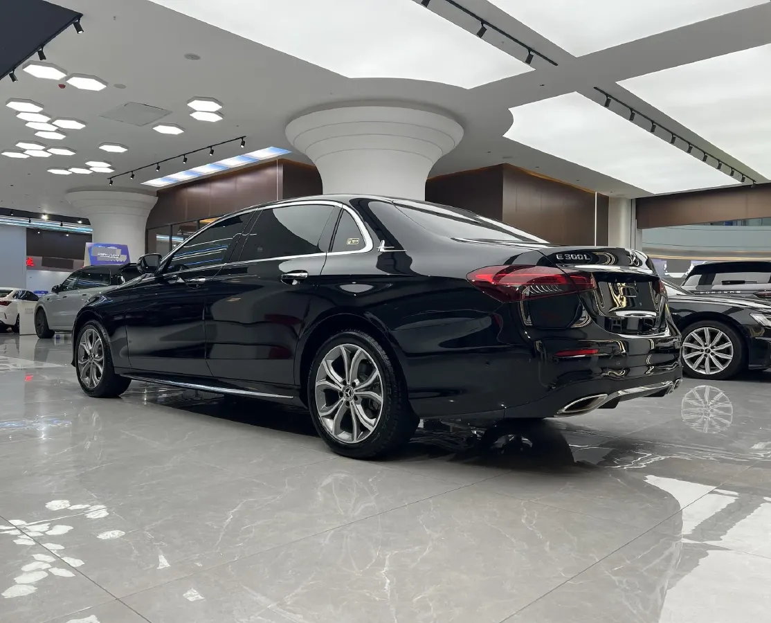 2022 Mercedes-Benz GLC Class 2.0T 258HP L4 9AT,autocango,china used car exporter,china ev exporter,chinese used car exporter,chinese used ev exporter