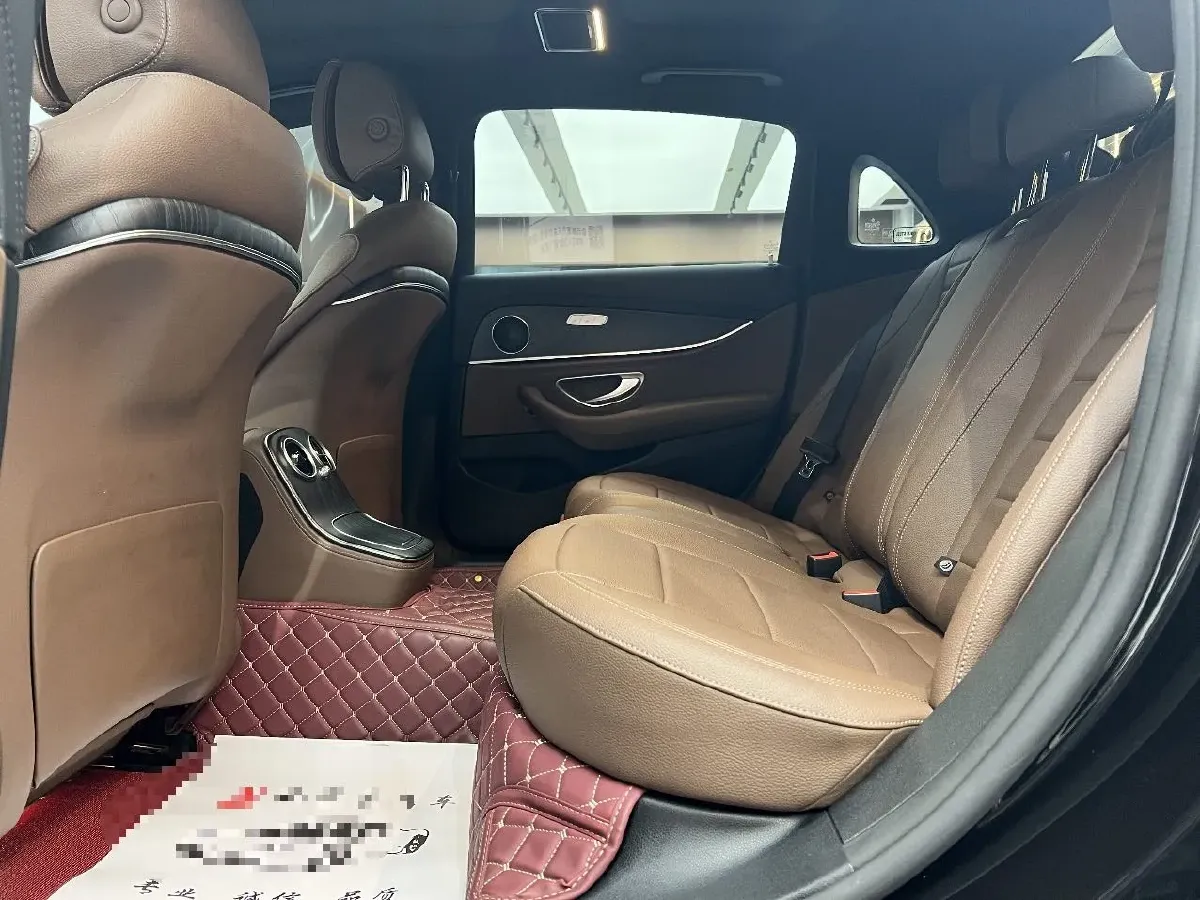 2022 Mercedes-Benz GLC Class 2.0T 258HP L4 9AT,autocango,china used car exporter,china ev exporter,chinese used car exporter,chinese used ev exporter