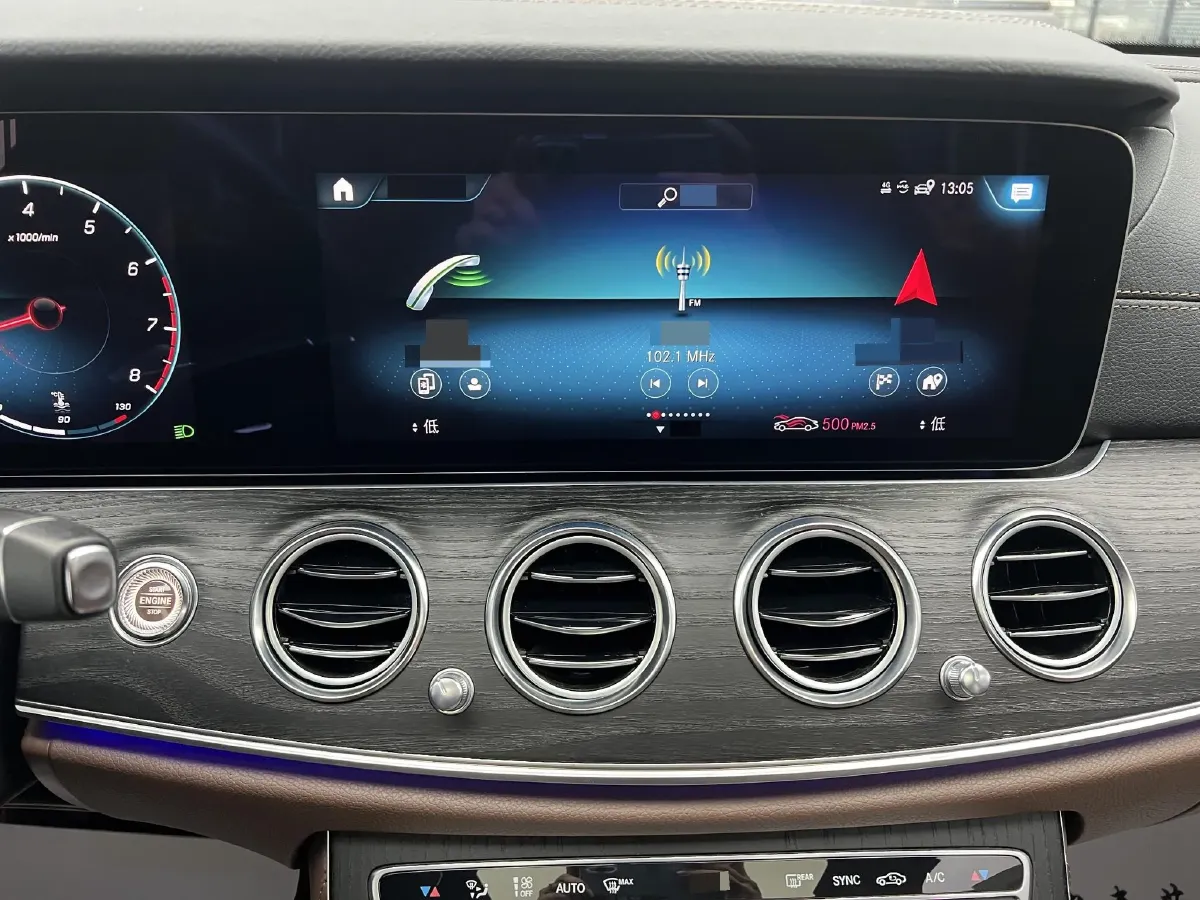 2022 Mercedes-Benz GLC Class 2.0T 258HP L4 9AT,autocango,china used car exporter,china ev exporter,chinese used car exporter,chinese used ev exporter