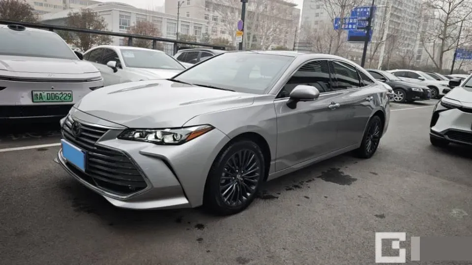 2021 Toyota Avalon 2.5L 209HP L4 8AT,autocango,china used car exporter,china ev exporter,chinese used car exporter,chinese used ev exporter