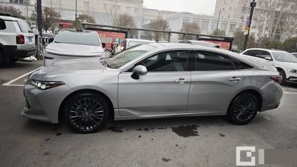 2021 Toyota Avalon 2.5L 209HP L4 8AT,autocango,china used car exporter,china ev exporter,chinese used car exporter,chinese used ev exporter
