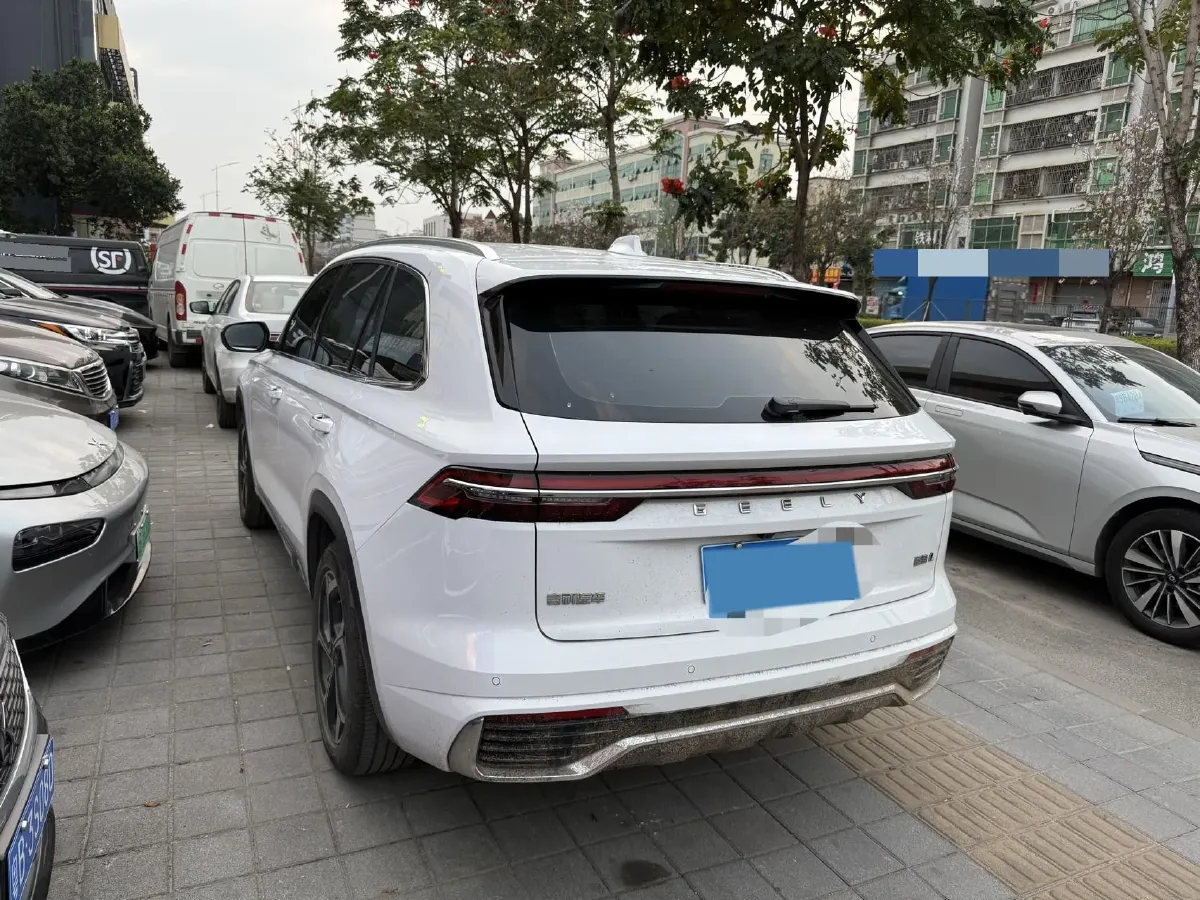 2021 Geely Monjaro 2.0T 218HP L4 7DCT,autocango,china used car exporter,china ev exporter,chinese used car exporter,chinese used ev exporter