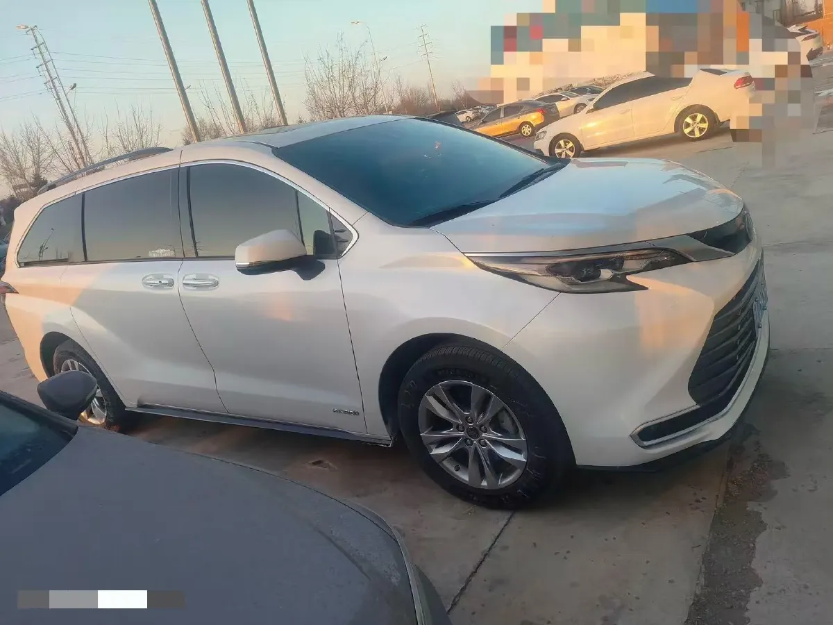 2021 Toyota Sienna 2.5L 192HP L4 E-CVT Hybrid,autocango,china used car exporter,china ev exporter,chinese used car exporter,chinese used ev exporter