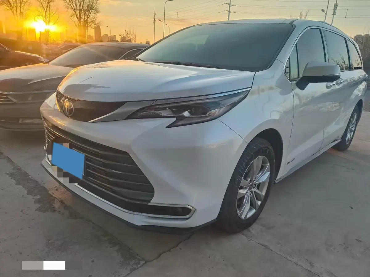 2021 Toyota Sienna 2.5L 192HP L4 E-CVT Hybrid,autocango,china used car exporter,china ev exporter,chinese used car exporter,chinese used ev exporter