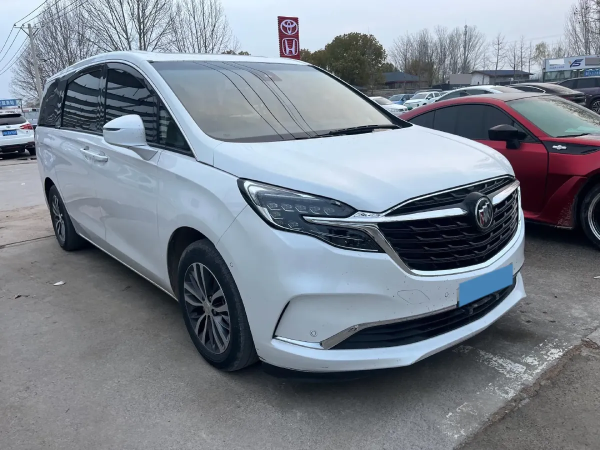 2022 Buick GL8 2.0T 237HP L4 9AT,autocango,china used car exporter,china ev exporter,chinese used car exporter,chinese used ev exporter