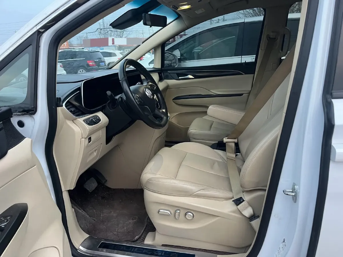 2022 Buick GL8 2.0T 237HP L4 9AT,autocango,china used car exporter,china ev exporter,chinese used car exporter,chinese used ev exporter