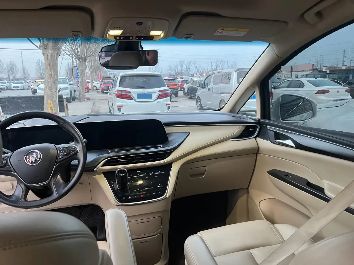 2022 Buick GL8 2.0T 237HP L4 9AT,autocango,china used car exporter,china ev exporter,chinese used car exporter,chinese used ev exporter