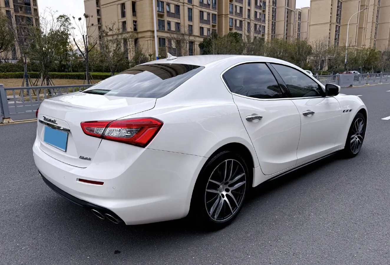2019 Maserati Ghibli 3.0T 350HP V6 8AT,autocango,china used car exporter,china ev exporter,chinese used car exporter,chinese used ev exporter