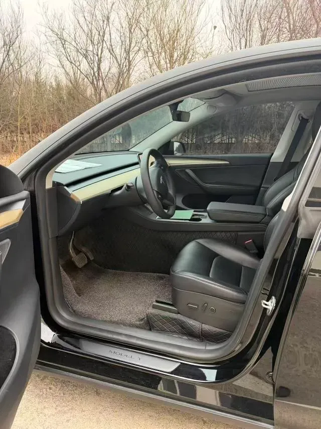 2022 Tesla Model Y BEV 60KWH,autocango,china used car exporter,china ev exporter,chinese used car exporter,chinese used ev exporter