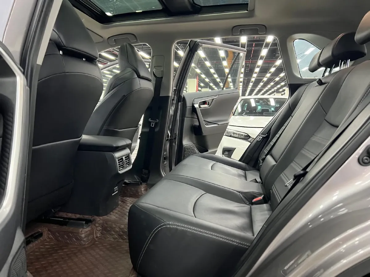 2023 Toyota Wildlander 2.0L 171HP L4 CVT,autocango,china used car exporter,china ev exporter,chinese used car exporter,chinese used ev exporter