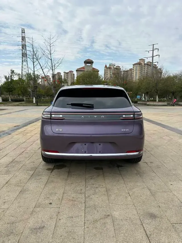 2025 AITO AITO M5 1.5T 152HP L4 REEV 42KWH,autocango,china used car exporter,china ev exporter,chinese used car exporter,chinese used ev exporter