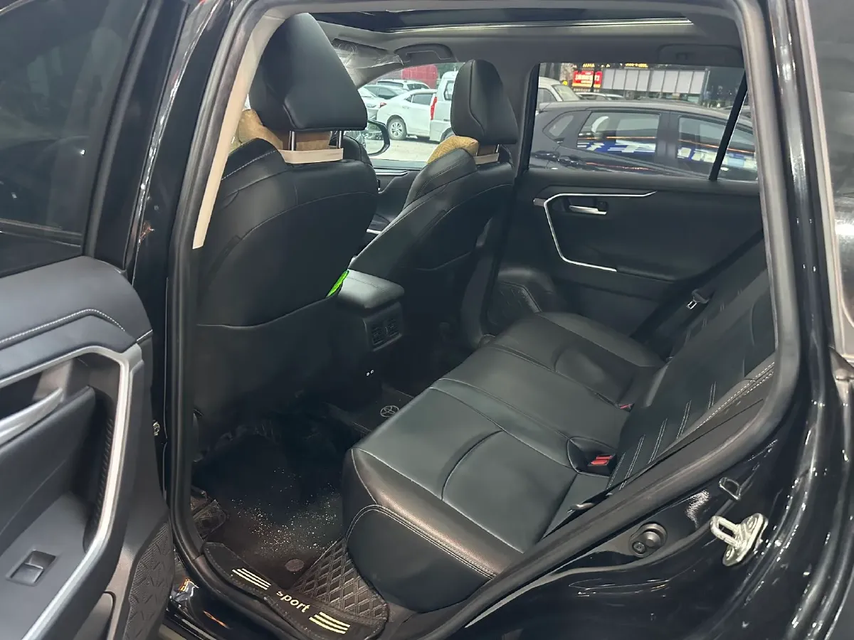 2023 Toyota Wildlander 2.0L 171HP L4 CVT,autocango,china used car exporter,china ev exporter,chinese used car exporter,chinese used ev exporter