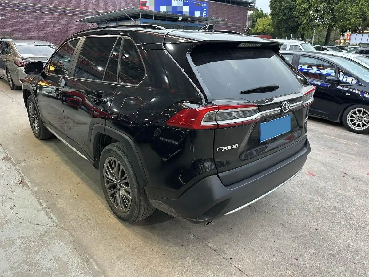 2023 Toyota Wildlander 2.0L 171HP L4 CVT,autocango,china used car exporter,china ev exporter,chinese used car exporter,chinese used ev exporter