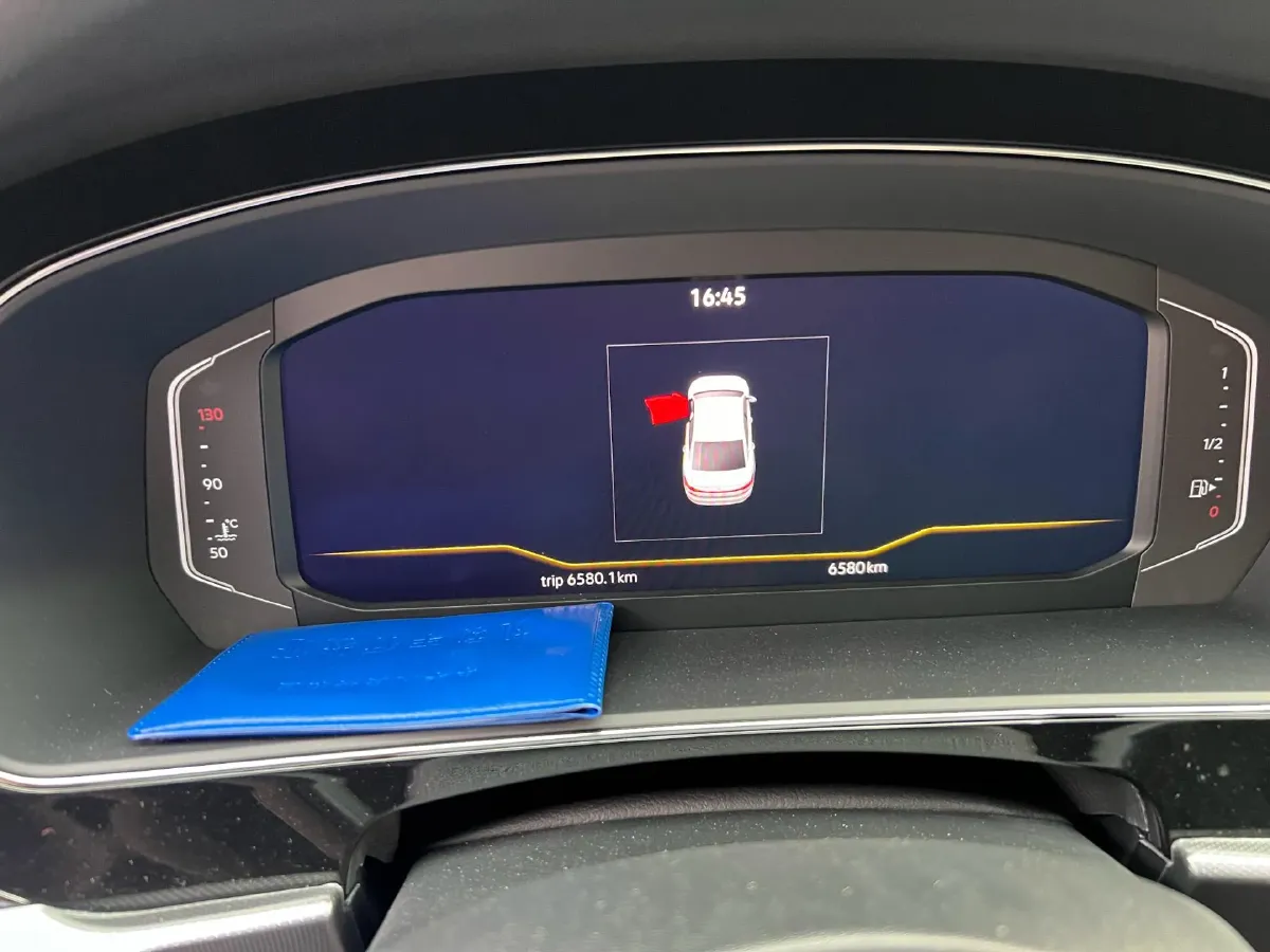 2025 Volkswagen Passat 2.0T 220HP L4 7DCT,autocango,china used car exporter,china ev exporter,chinese used car exporter,chinese used ev exporter