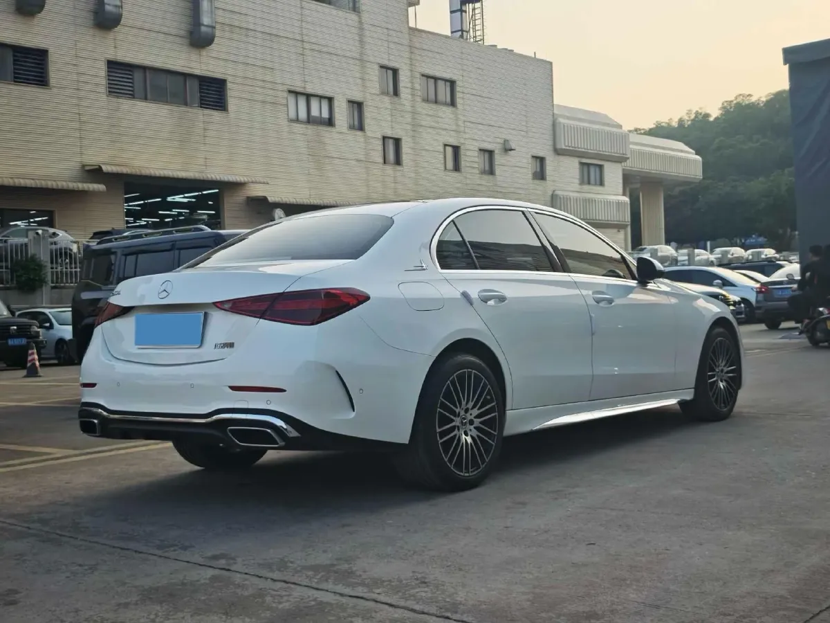 2025 Mercedes-Benz C Class 1.5T 204HP L4 9AT,autocango,china used car exporter,china ev exporter,chinese used car exporter,chinese used ev exporter