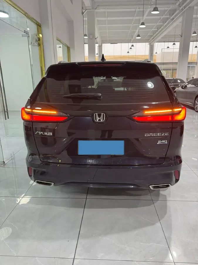 2023 Honda Breeze 1.5T 193HP L4 CVT,autocango,china used car exporter,china ev exporter,chinese used car exporter,chinese used ev exporter