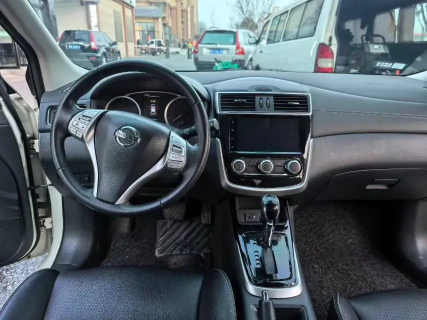 2021 Nissan Tiida 1.6L 122HP L4 CVT,autocango,china used car exporter,china ev exporter,chinese used car exporter,chinese used ev exporter