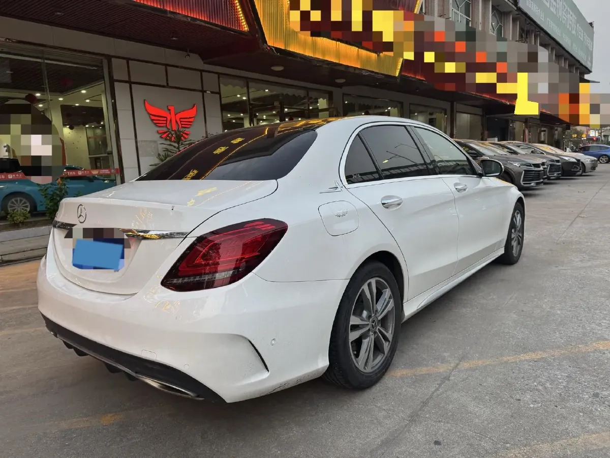 2020 Mercedes-Benz C Class 1.5T 156HP L4 9AT,autocango,china used car exporter,china ev exporter,chinese used car exporter,chinese used ev exporter