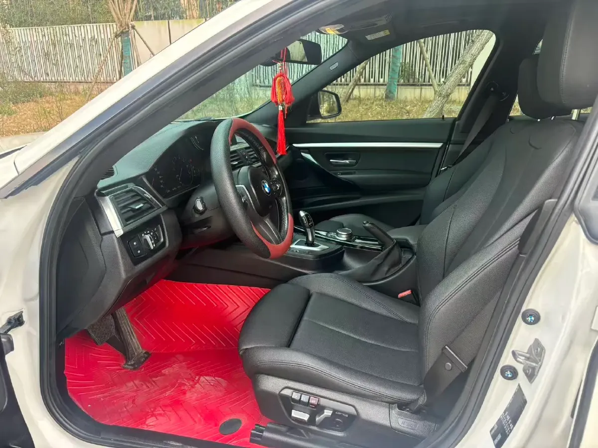 2019 BMW 3 Series GT 2.0T 184HP L4 8AT,autocango,china used car exporter,china ev exporter,chinese used car exporter,chinese used ev exporter