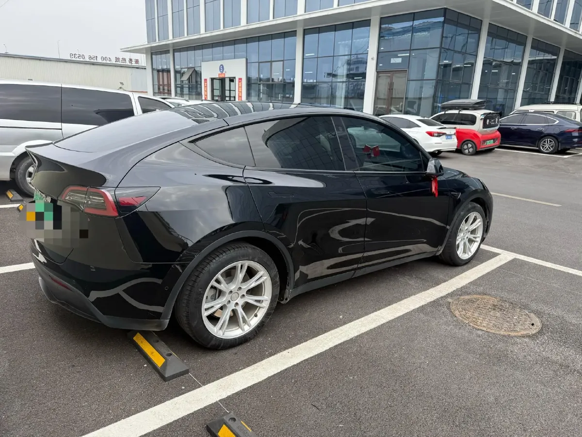2022 Tesla Model Y BEV 60KWH,autocango,china used car exporter,china ev exporter,chinese used car exporter,chinese used ev exporter