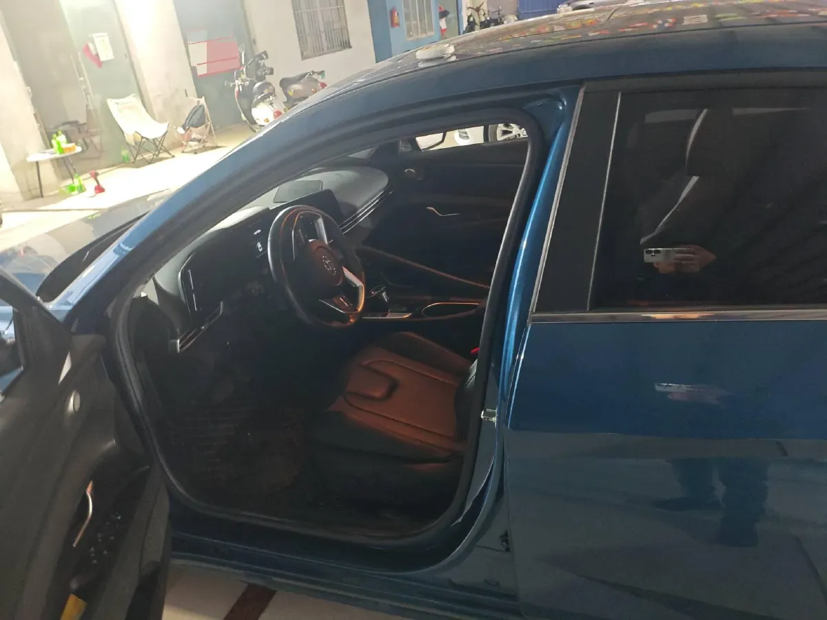 2021 Hyundai Elantra 1.5L 115HP L4 CVT,autocango,china used car exporter,china ev exporter,chinese used car exporter,chinese used ev exporter