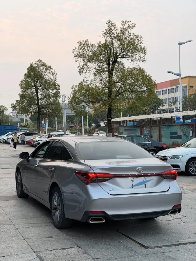 2019 Toyota Avalon 2.0L 178HP L4 CVT,autocango,china used car exporter,china ev exporter,chinese used car exporter,chinese used ev exporter