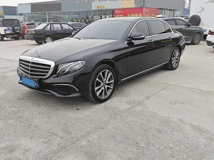 2019 Mercedes-Benz E Class 1.5T 184HP L4 9AT,autocango,china used car exporter,china ev exporter,chinese used car exporter,chinese used ev exporter