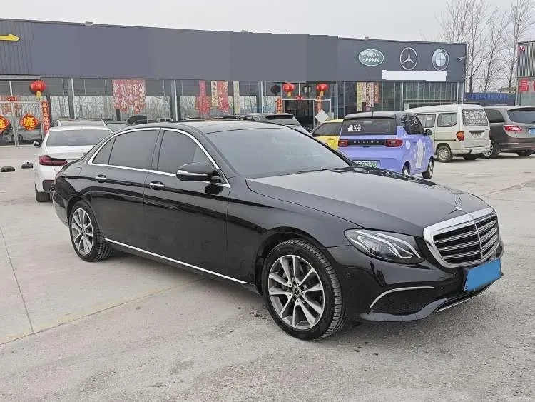 2019 Mercedes-Benz E Class 1.5T 184HP L4 9AT,autocango,china used car exporter,china ev exporter,chinese used car exporter,chinese used ev exporter