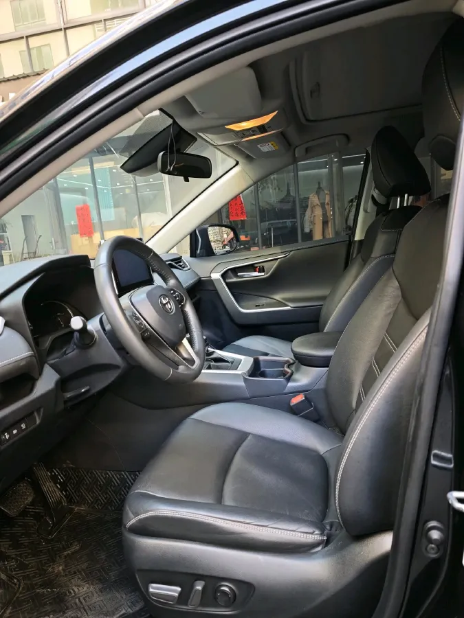 2022 Toyota RAV4 2.0L 171HP L4 CVT,autocango,china used car exporter,china ev exporter,chinese used car exporter,chinese used ev exporter