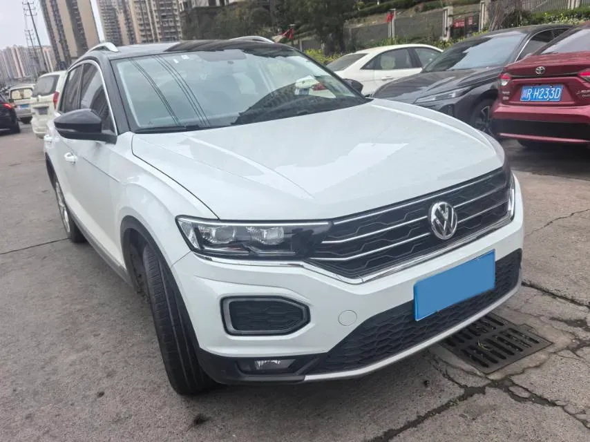 2019 Volkswagen T-Roc 1.4T 131HP L4 7DCT,autocango,china used car exporter,china ev exporter,chinese used car exporter,chinese used ev exporter