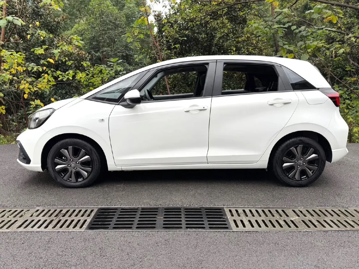2022 Honda Fit 1.5L 131HP L4 CVT,autocango,china used car exporter,china ev exporter,chinese used car exporter,chinese used ev exporter