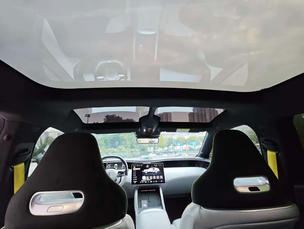 2023 Avatr 11 BEV 90KWH,autocango,china used car exporter,china ev exporter,chinese used car exporter,chinese used ev exporter