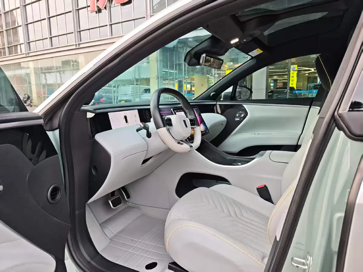 2023 Avatr 11 BEV 90KWH,autocango,china used car exporter,china ev exporter,chinese used car exporter,chinese used ev exporter