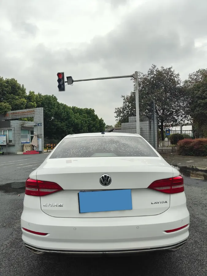 2018 Volkswagen Lavida 1.2T 116HP L4 7DCT,autocango,china used car exporter,china ev exporter,chinese used car exporter,chinese used ev exporter