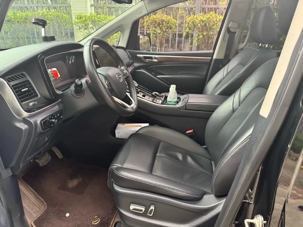 2021 GAC Trumpchi M8 2.0T 252HP L4 8AT,autocango,china used car exporter,china ev exporter,chinese used car exporter,chinese used ev exporter