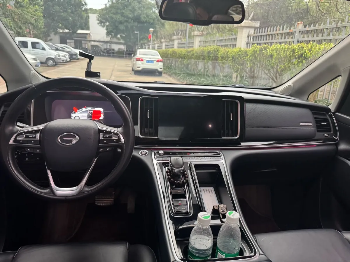 2021 GAC Trumpchi M8 2.0T 252HP L4 8AT,autocango,china used car exporter,china ev exporter,chinese used car exporter,chinese used ev exporter