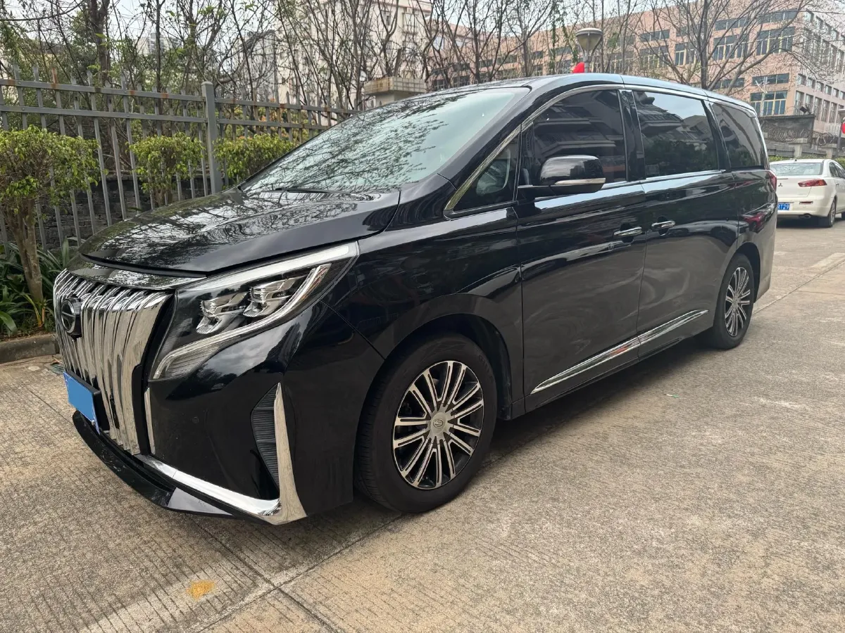 2021 GAC Trumpchi M8 2.0T 252HP L4 8AT,autocango,china used car exporter,china ev exporter,chinese used car exporter,chinese used ev exporter