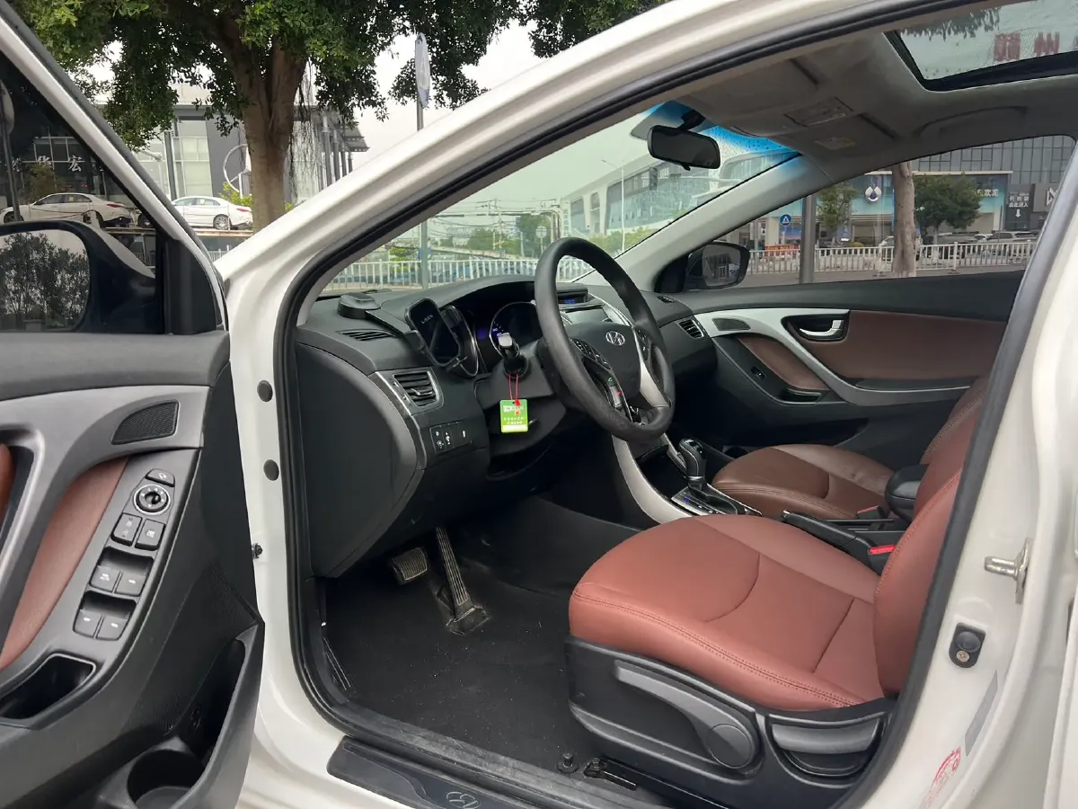 2016 Hyundai Elantra 1.6L 128HP L4 6AT,autocango,china used car exporter,china ev exporter,chinese used car exporter,chinese used ev exporter