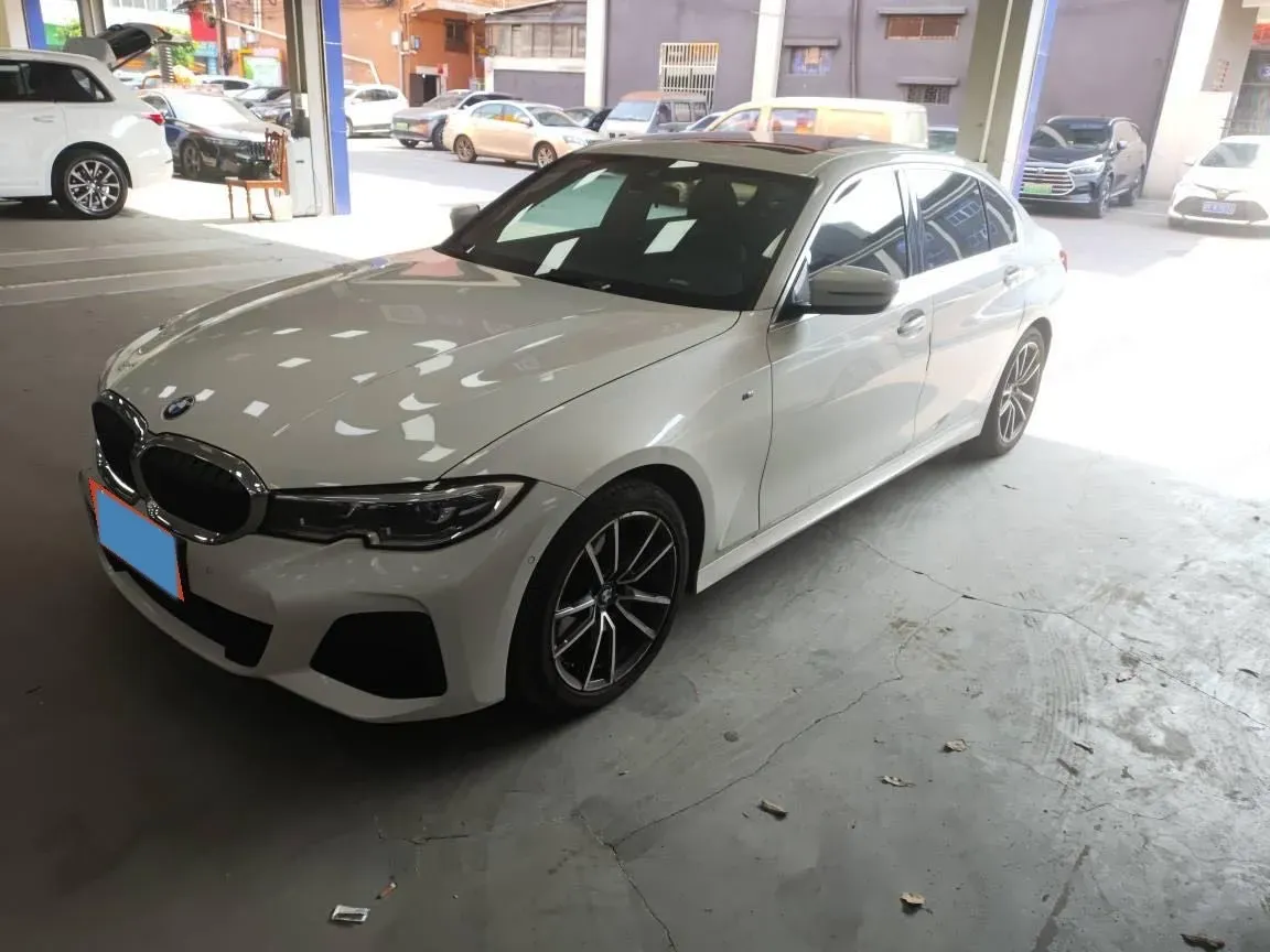 2021 BMW 3 Series 2.0T 184HP L4 8AT,autocango,china used car exporter,china ev exporter,chinese used car exporter,chinese used ev exporter