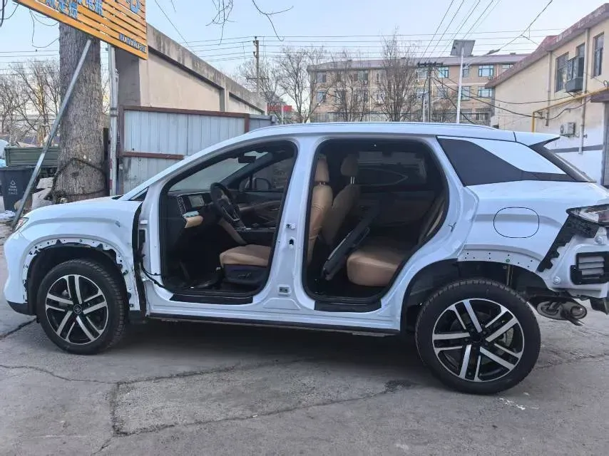 2024 BYD SongL DM-i 1.5L 101HP L4 E-CVT PHEV 18.3KWH,autocango,china used car exporter,china ev exporter,chinese used car exporter,chinese used ev exporter